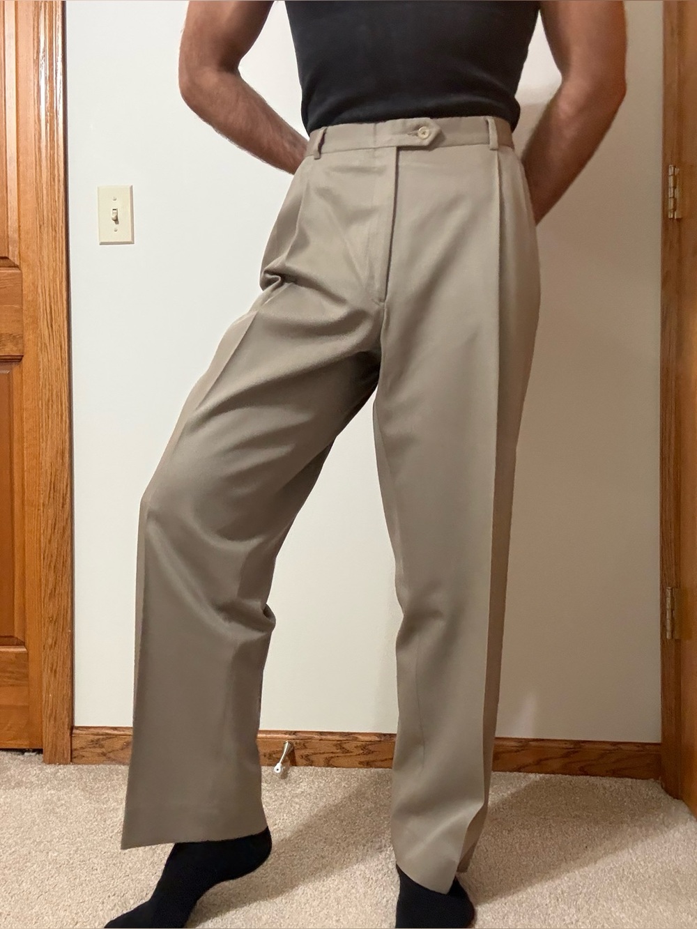 Austin Reed Super 100s pleated trousers